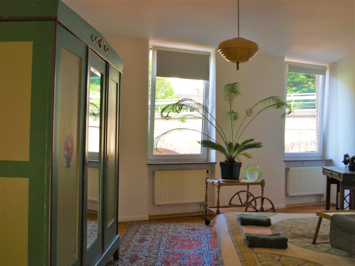 Vintage-Altbauwohnung, Smarttv & Kaffeevollautomat Идар-Оберштайн Экстерьер фото
