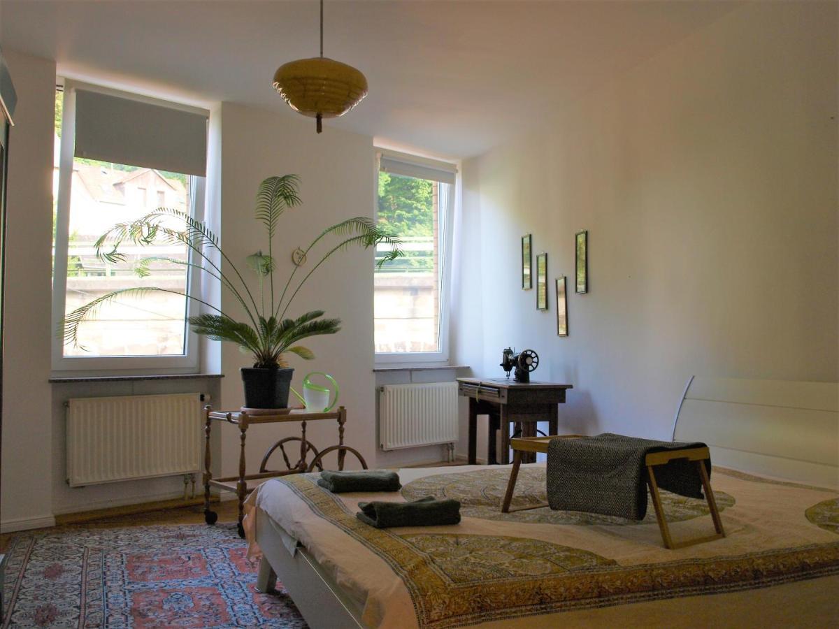 Vintage-Altbauwohnung, Smarttv & Kaffeevollautomat Идар-Оберштайн Экстерьер фото